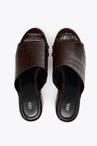 EMBOSSED PLATFORM WEDGES