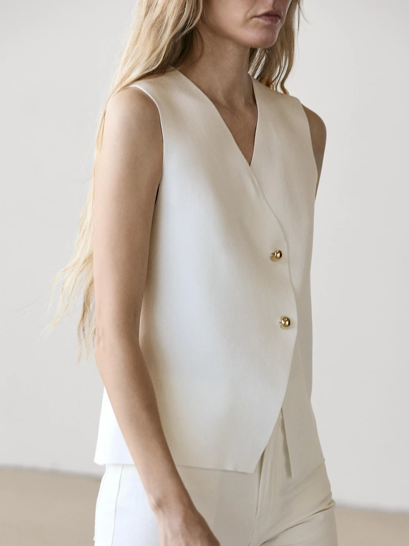 Knit V-neck vest with buttons