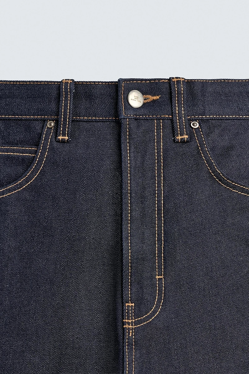 BAGGY FIT JEANS WITH TOPSTITCHING
