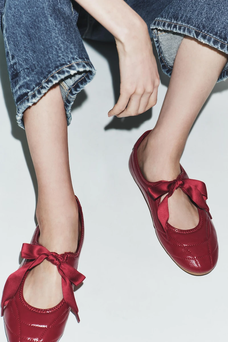 BALLERINES SPORTIVES À NŒUD
