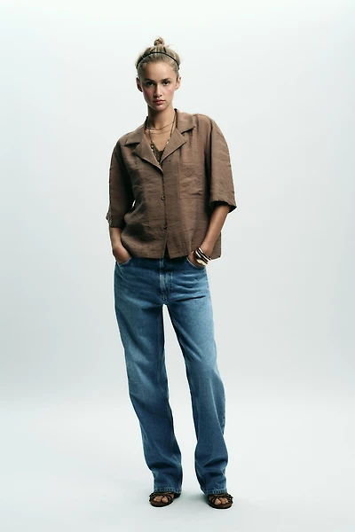 FLOWY SHORT SLEEVE BLOUSE