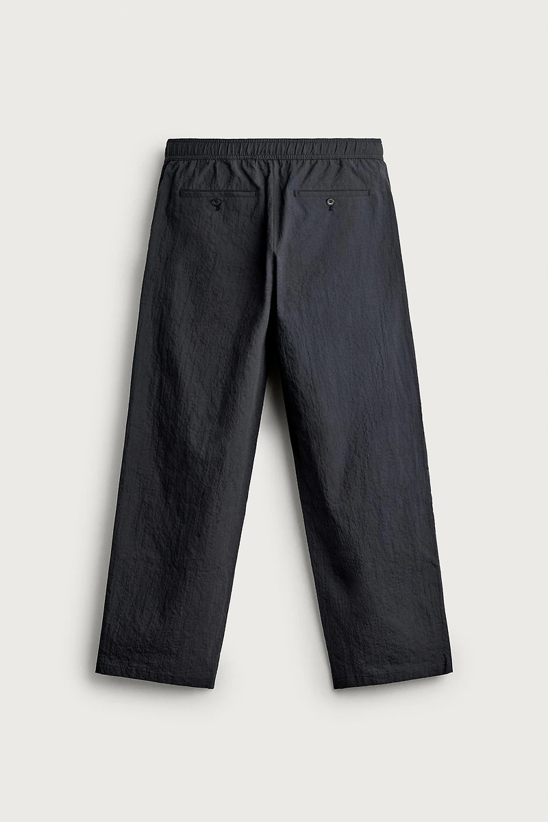 STRAIGHT FIT SEERSUCKER PANTS