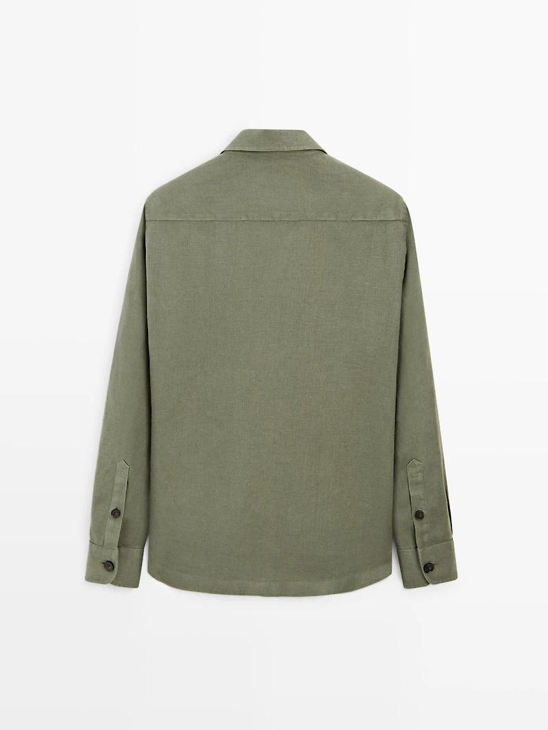 Heavy linen overshirt with pocket details