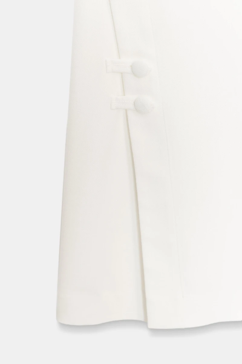 PANTS WITH SLIT HEMS