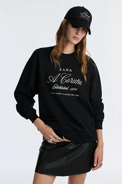 50TH ANNIVERSARY EMBROIDERED CREW NECK SWEATSHIRT