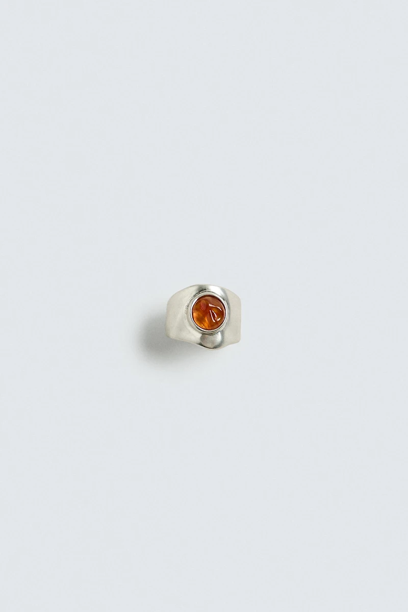 CONTRAST SIGNET RING