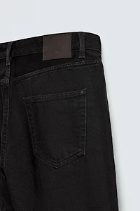 SLIM CROPPED FIT JEANS