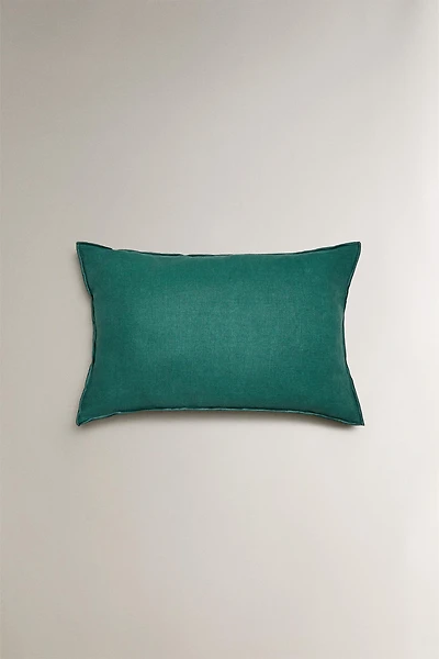 THROW PILLOW COVER WITH OVERLOCK