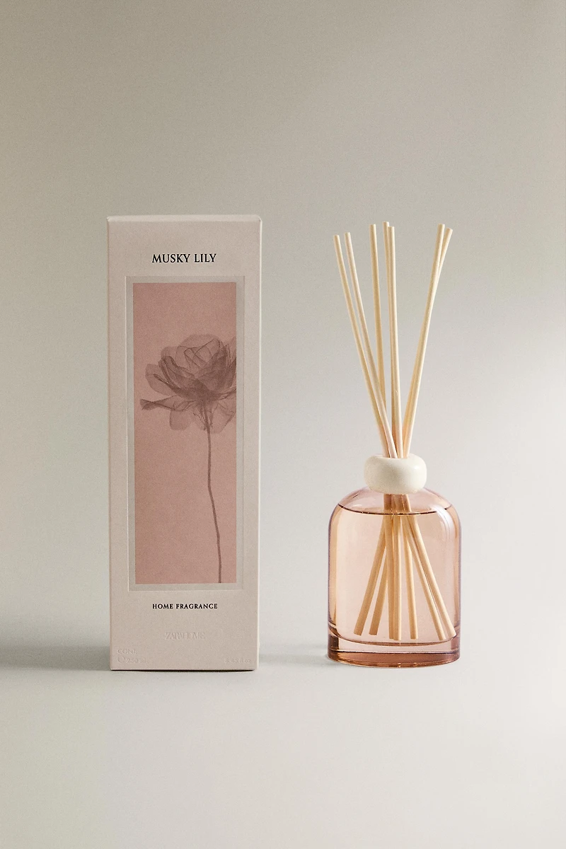 (250 ML) DIFFUSEUR DE PARFUM À BÂTONNETS MUSKY LILY
