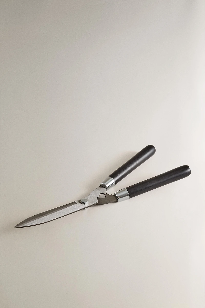 SÉCATEUR TAILLE-HAIE JARDIN