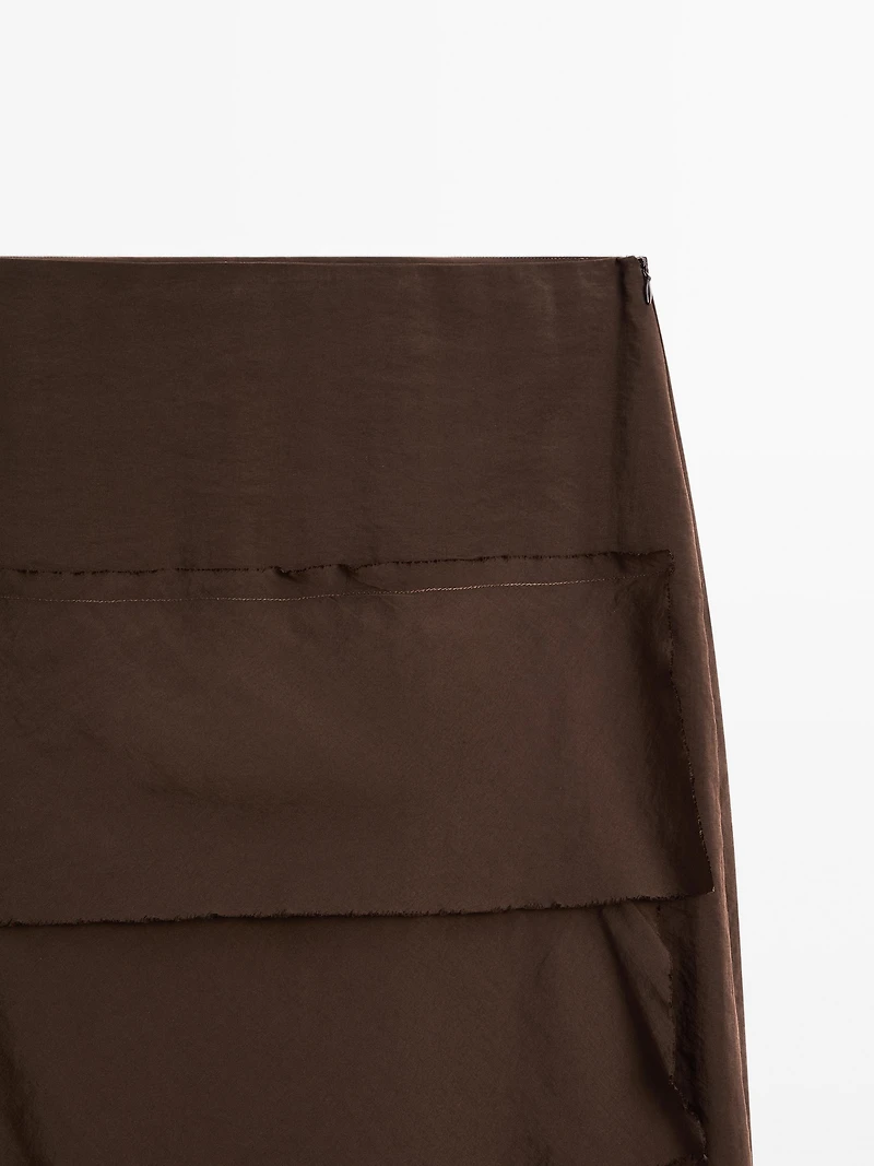 Midi skirt with ruffle detail