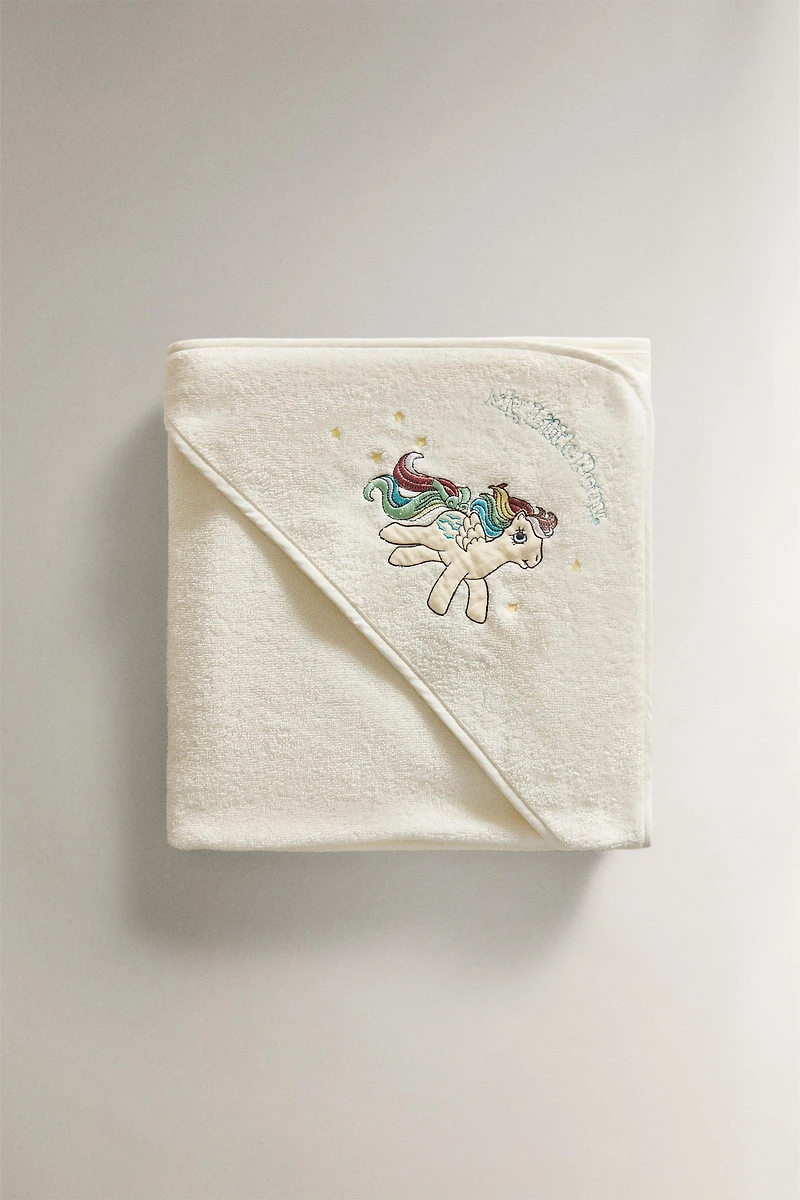 SERVIETTE DE BAIN À CAPUCHE EN ÉPONGE MY LITTLE PONY©