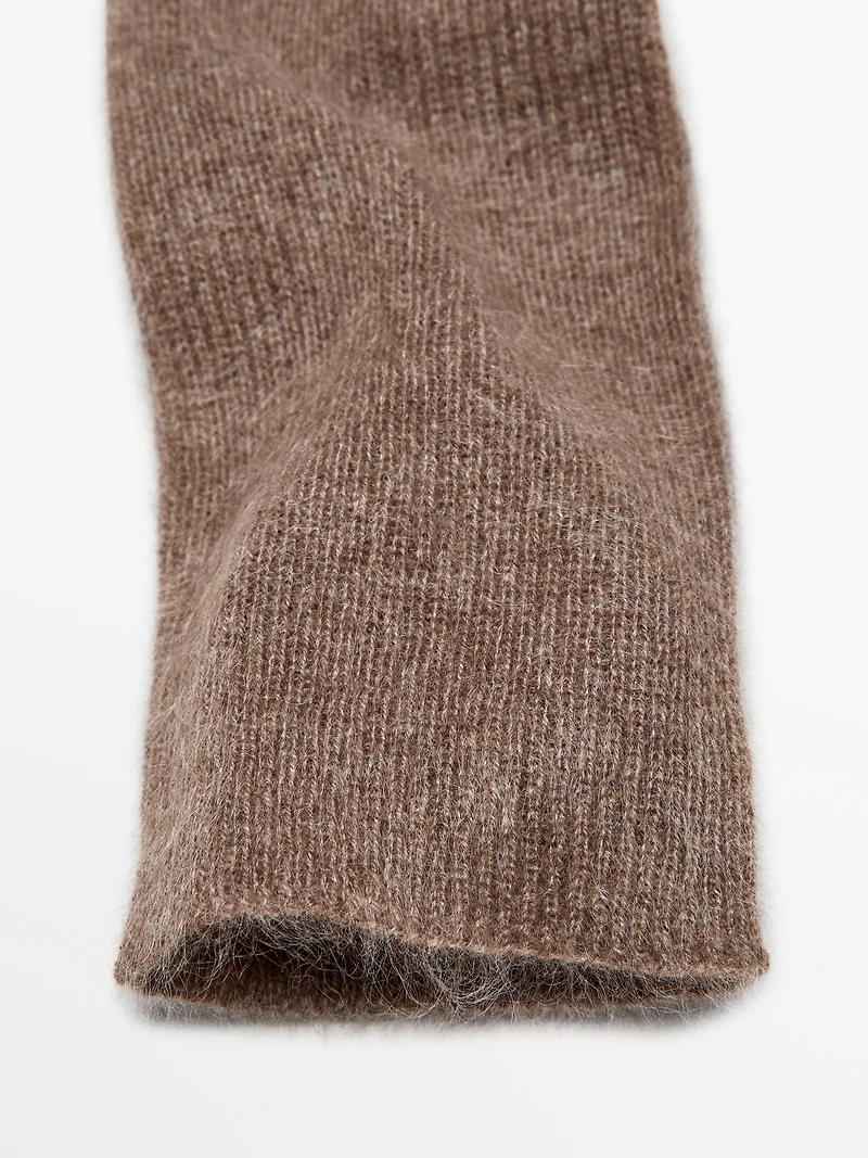 Long knit 100% cashmere mittens