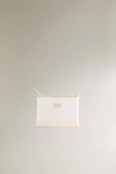 SMALL MESH MAKEUP BAG