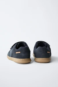 LEATHER STRAP BAREFOOT SNEAKER