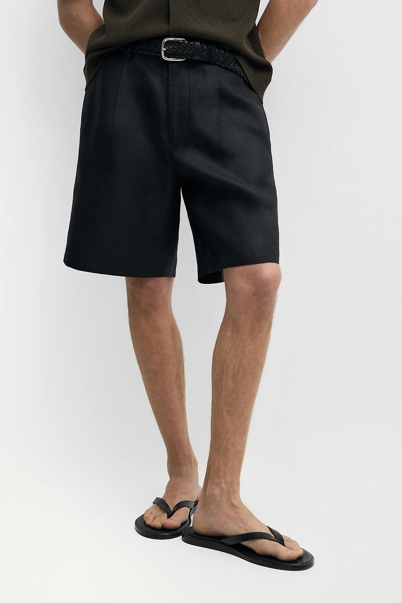 Linen Bermuda shorts with darts