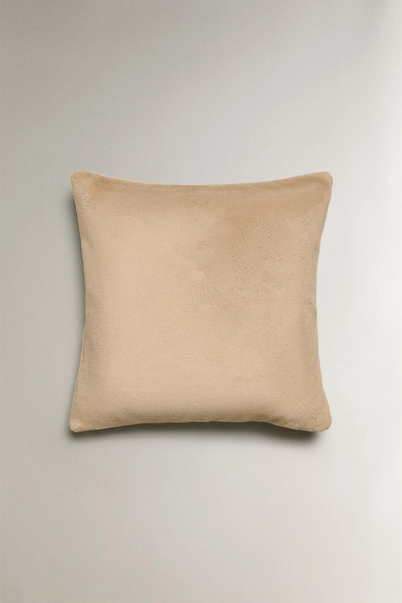 HOUSSE DE COUSSIN FOURRURE
