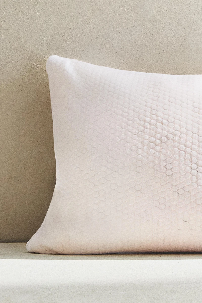 MEMORY FOAM FLAKES PILLOW