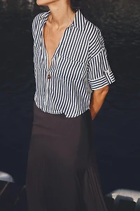LINEN BLEND CROPPED SHIRT