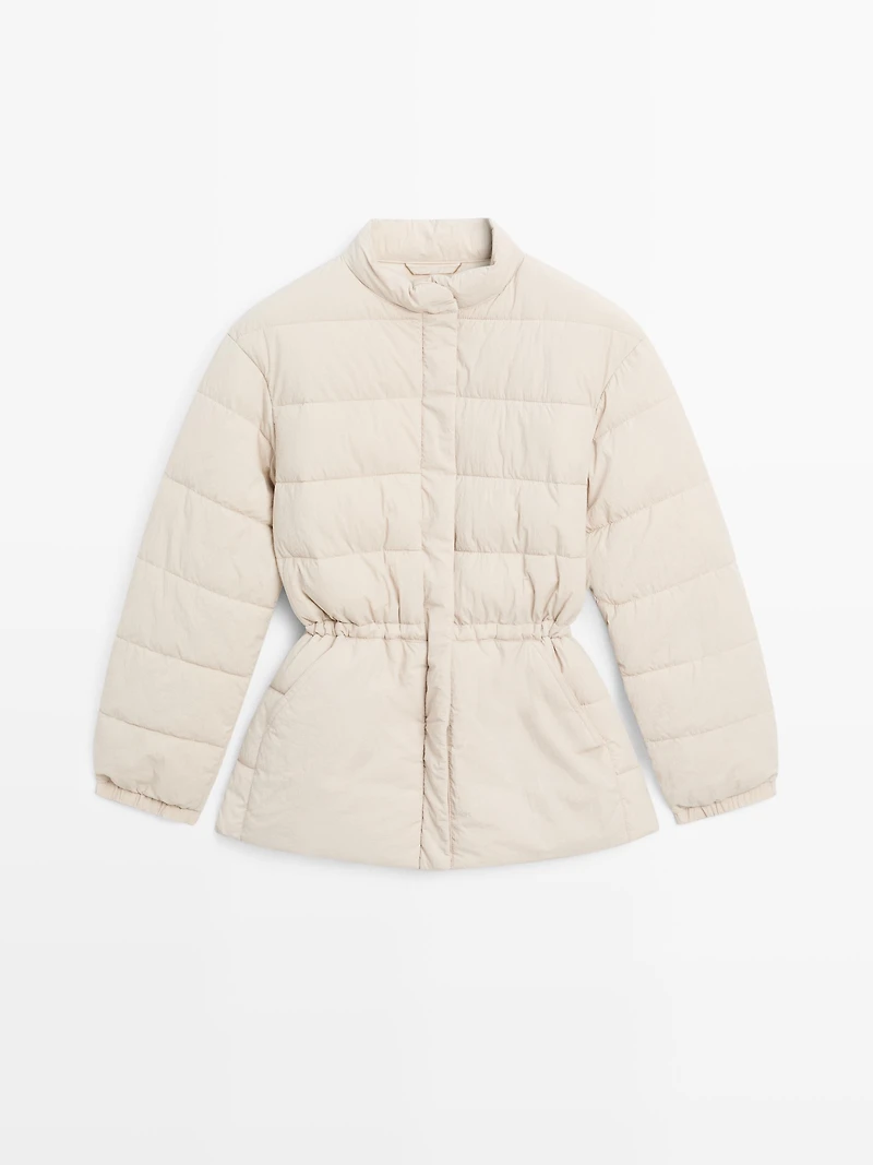 Puffer jacket with stand collar