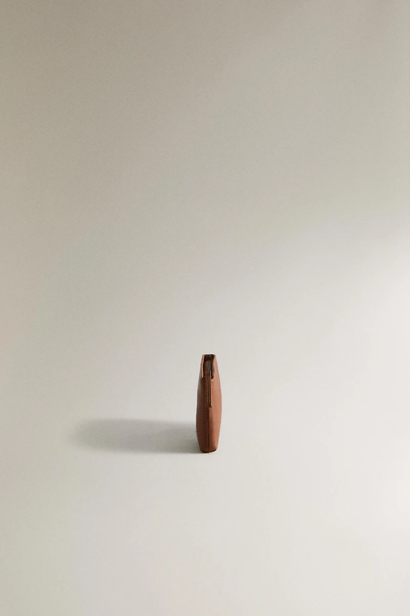 LEATHER CASE