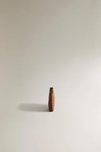 LEATHER CASE