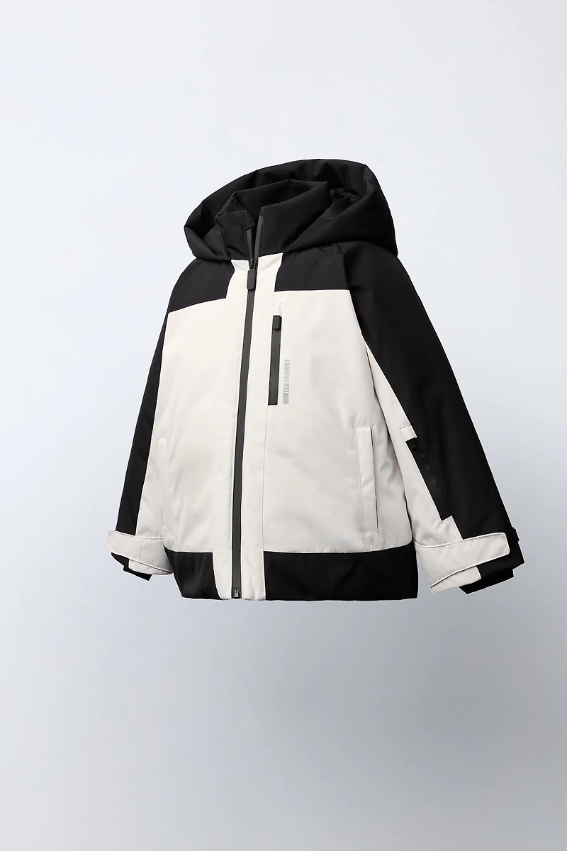 COLOR BLOCK WATER RESISTANT AND WINDPROOF JACKET