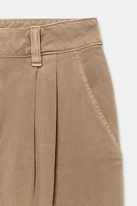 Z1975 MID-RISE WIDE LEG JEANS WITH DARTS