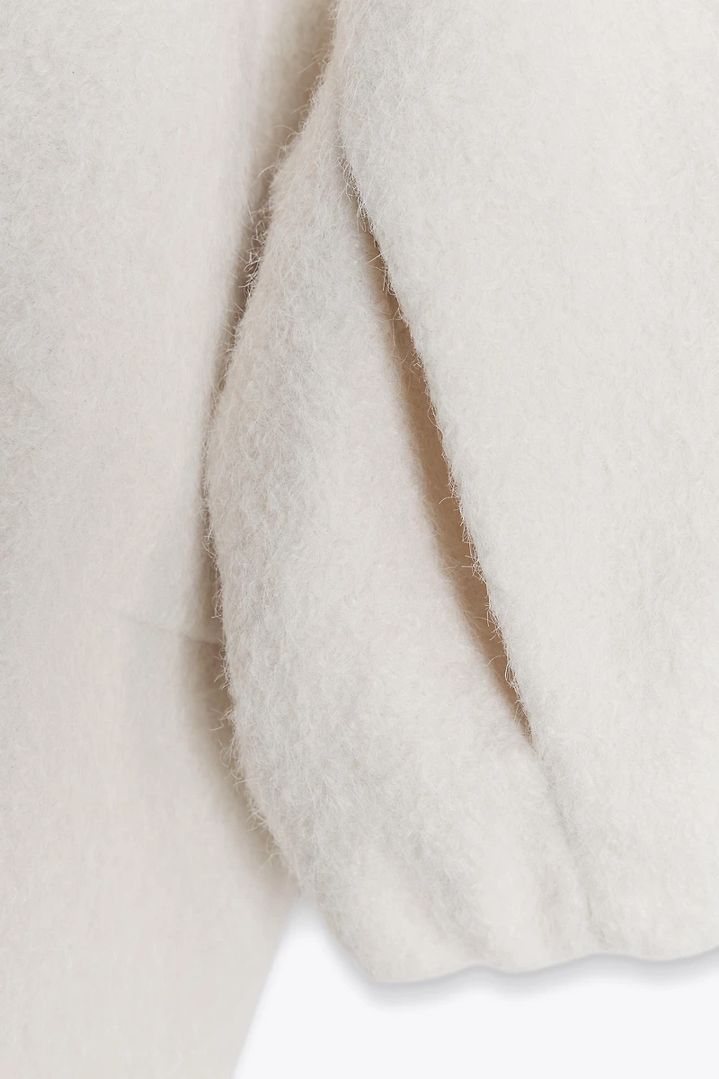 HIGH COLLAR BOUCLÉ JACKET