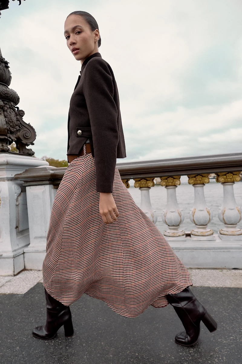 VESTE EN LAINE À COL MONTANT