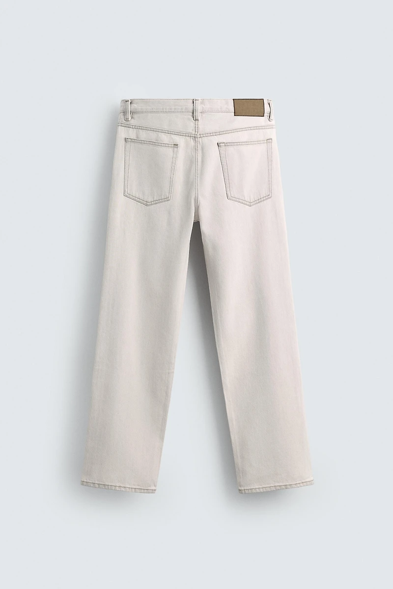 REGULAR STRAIGHT FIT JEANS