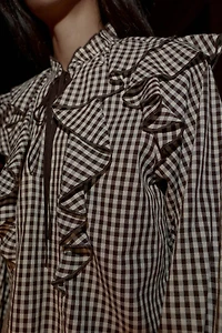 GINGHAM RUFFLE BLOUSE