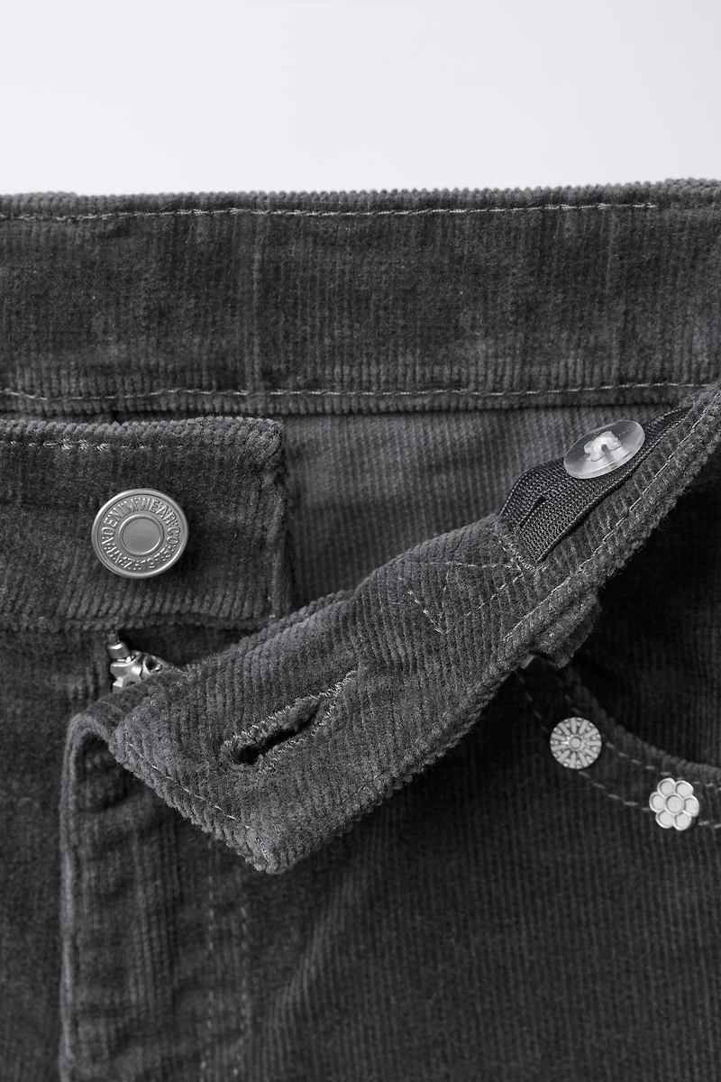 PANTALON DROIT EN VELOURS CÔTELÉ À CLOUS