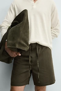 COTTON-LYOCELL REGULAR FIT SHORTS