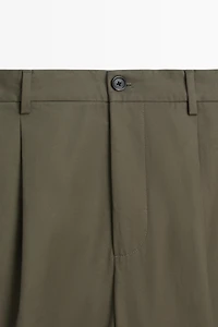 100% cotton pants with double pleats