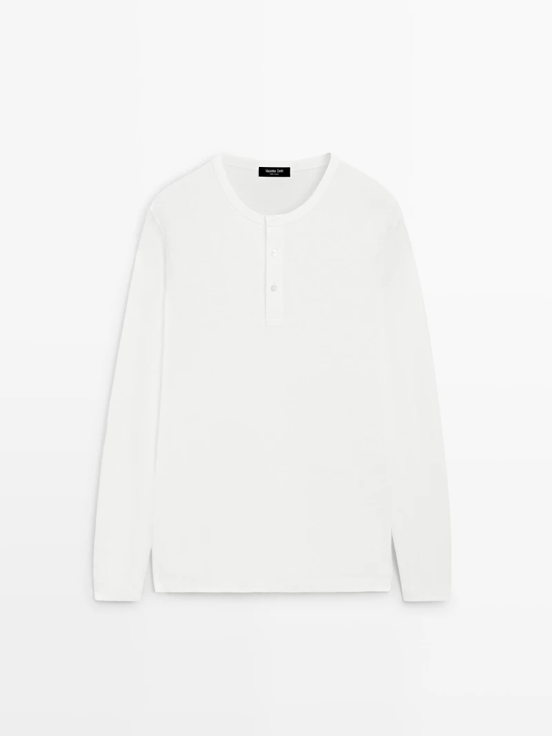 Long sleeve henley neck T-shirt