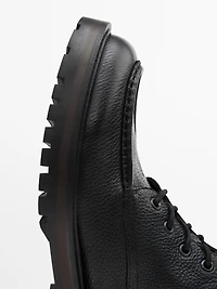 Tumbled moc toe boots