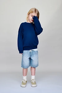 DENIM SHORTS WITH LABEL