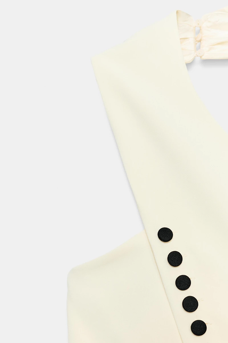 CROSSOVER HALTER VEST