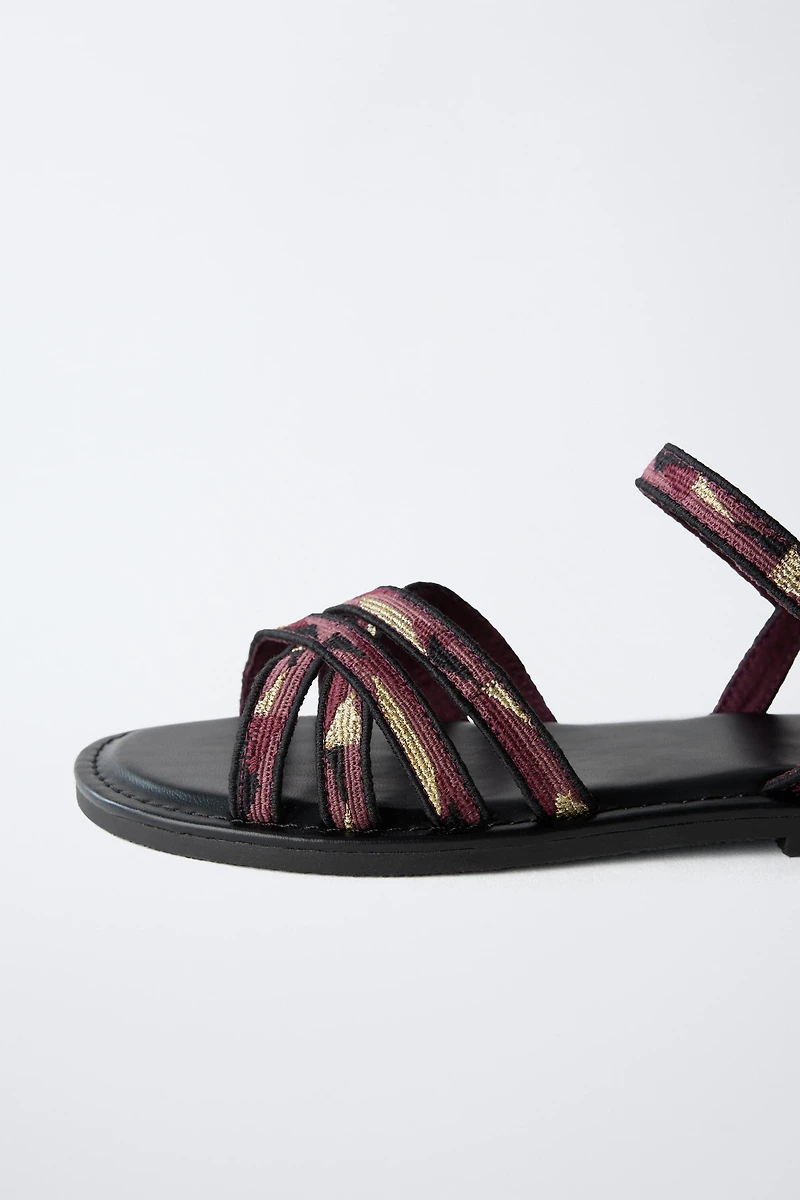 PRINTED SANDALS