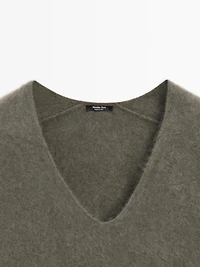 Wool and cashmere V-neck knit sweater