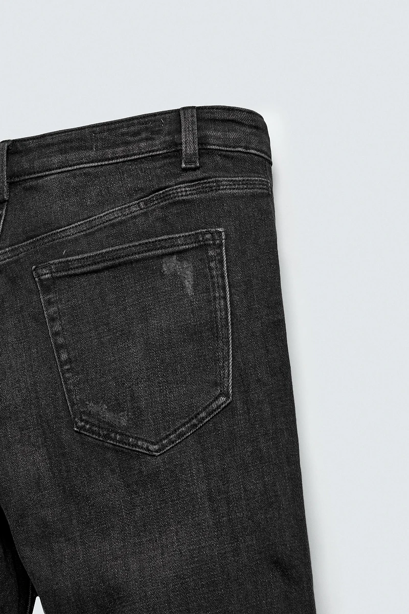 RIPPED SKINNY FIT JEANS