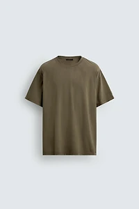 HEART EMBROIDERY T-SHIRT