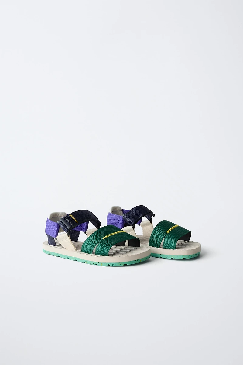 COLOR TECHNICAL SANDALS