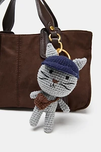 KITTEN CHARM KEYCHAIN