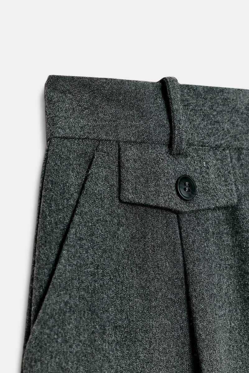 STRIPED PLEATED STRAIGHT LEG PANTS