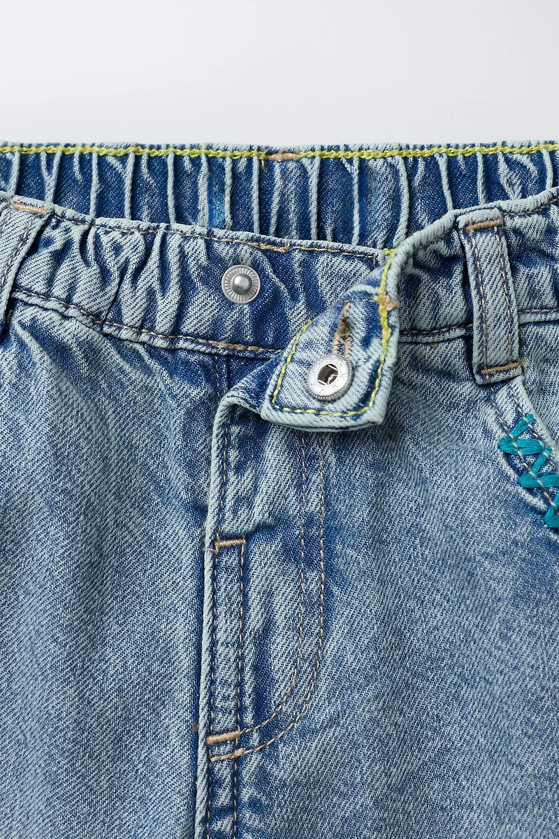EMBROIDERED BAGGY JEANS