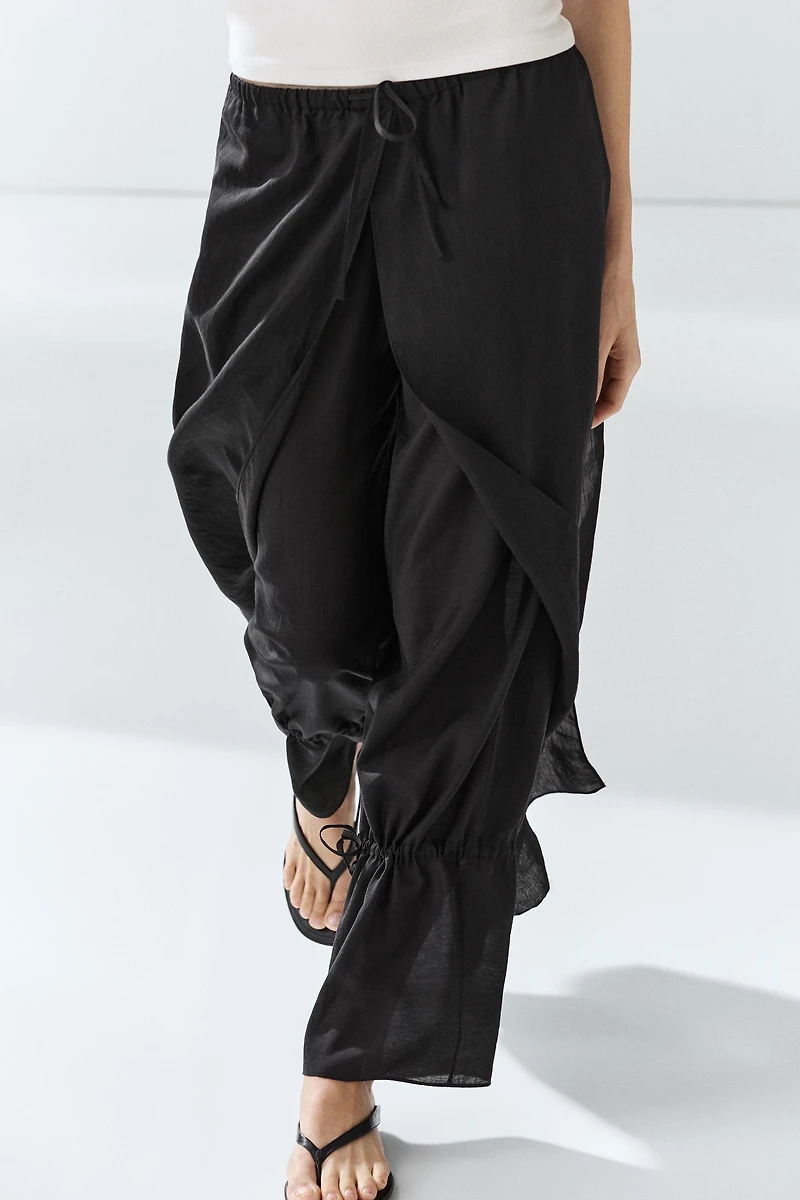 Double-layer pants with tie detail