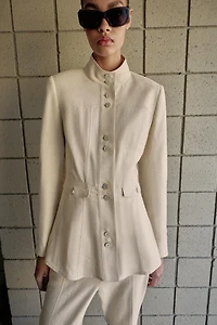 FITTED LINEN JACKET WITH SHOULDER PADS