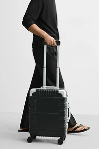 TRAVEL SUITCASE